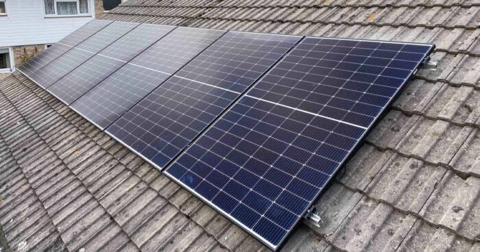 solar panels fitted by island renewables in cowes isle of wight