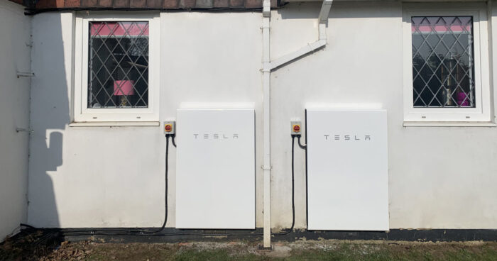 tesla powerwall batteries fitted by island renewables isle of wight