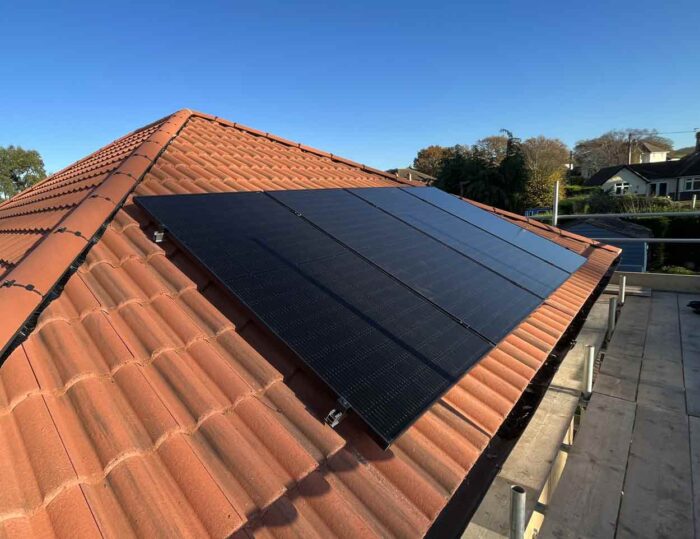 Solar panels fitted in fishbourne isle of wight by island renewables