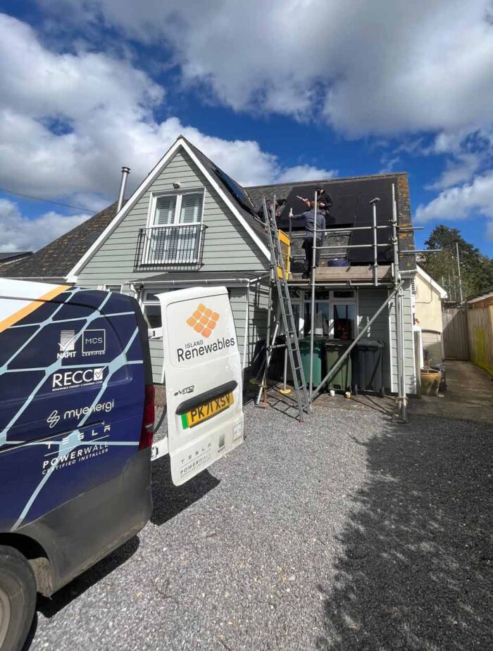 solar pv installation in cowes isle of wight by island renewables